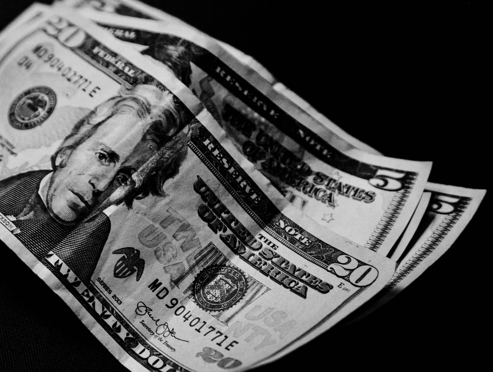 Who Is Peter Lynch? (One of the Greatest Investors) 2024